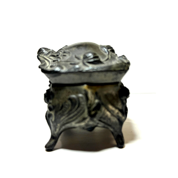 Antique Silver Tone Small Jewelry Trinket Box Casket Hinged Lid Footed Lined - Picture 6 of 9